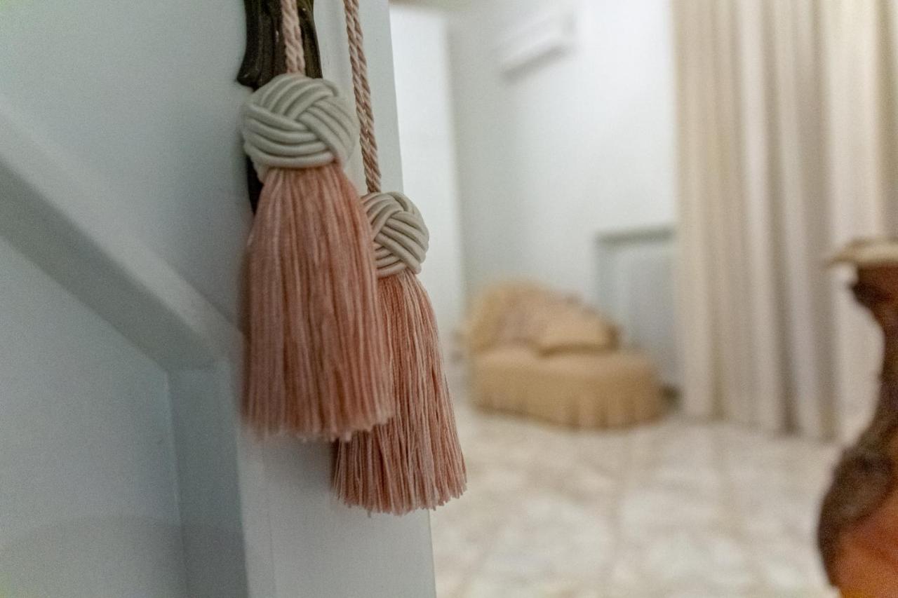 Interno 9 Hotel บารี ภายนอก รูปภาพ